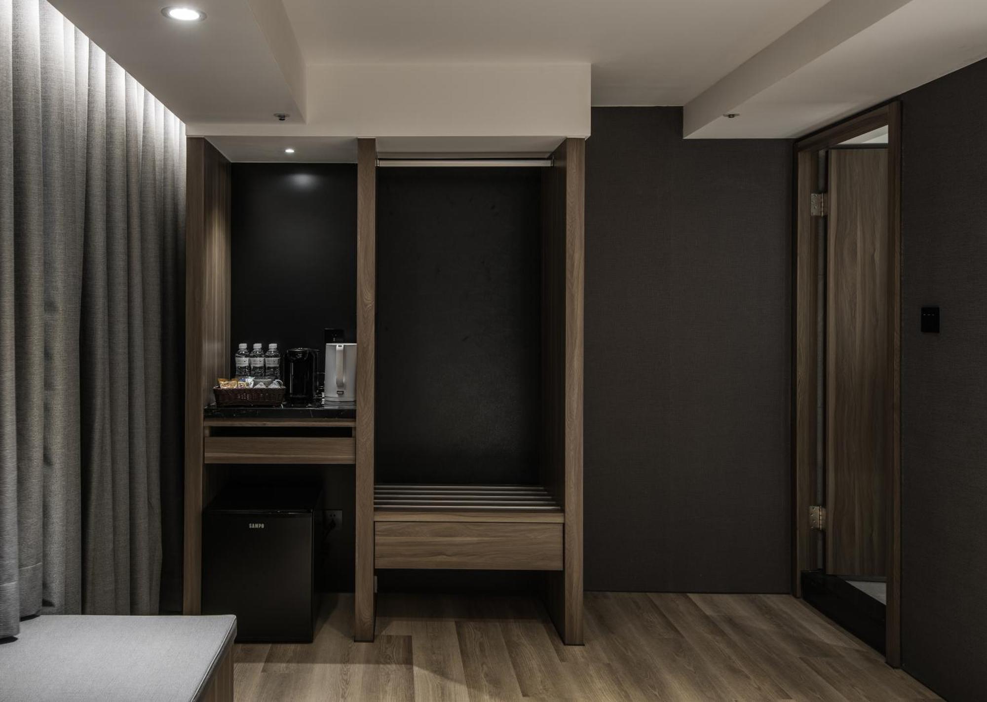 Autumn Willow Hotel Taichung Exterior photo